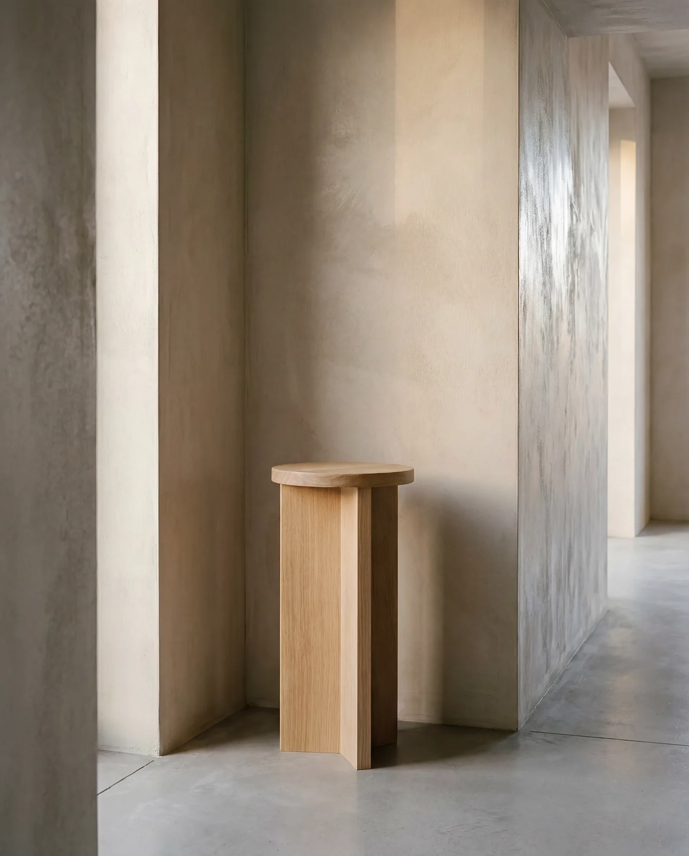 Pedestal Affe - Oak wood - Image 3