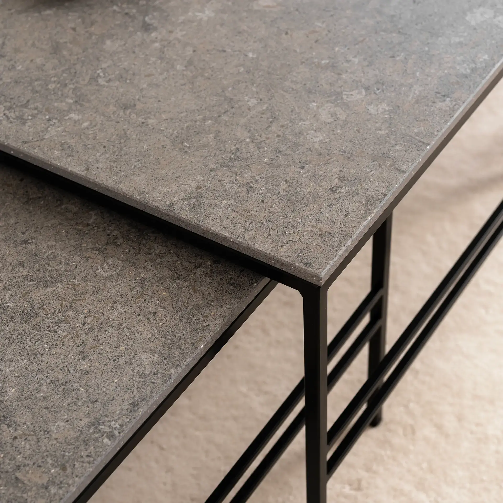 Coffee table Anton  - Large set - Black Frame - Grafite Dekton Top - Image 4
