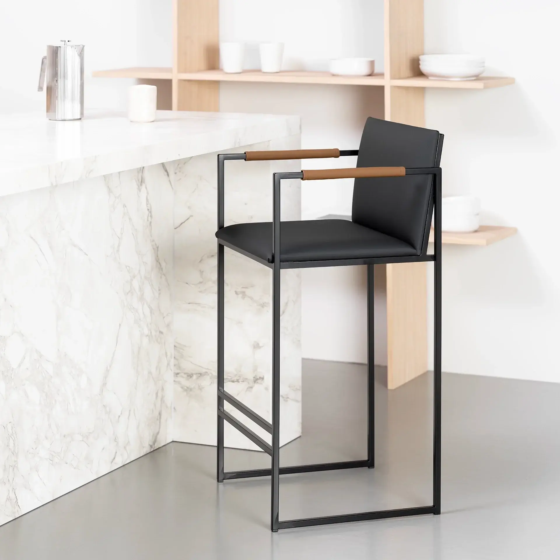 Bar Stool Bruno – Black – Jade Black Leather - Coffee bean Armrest - Image 5