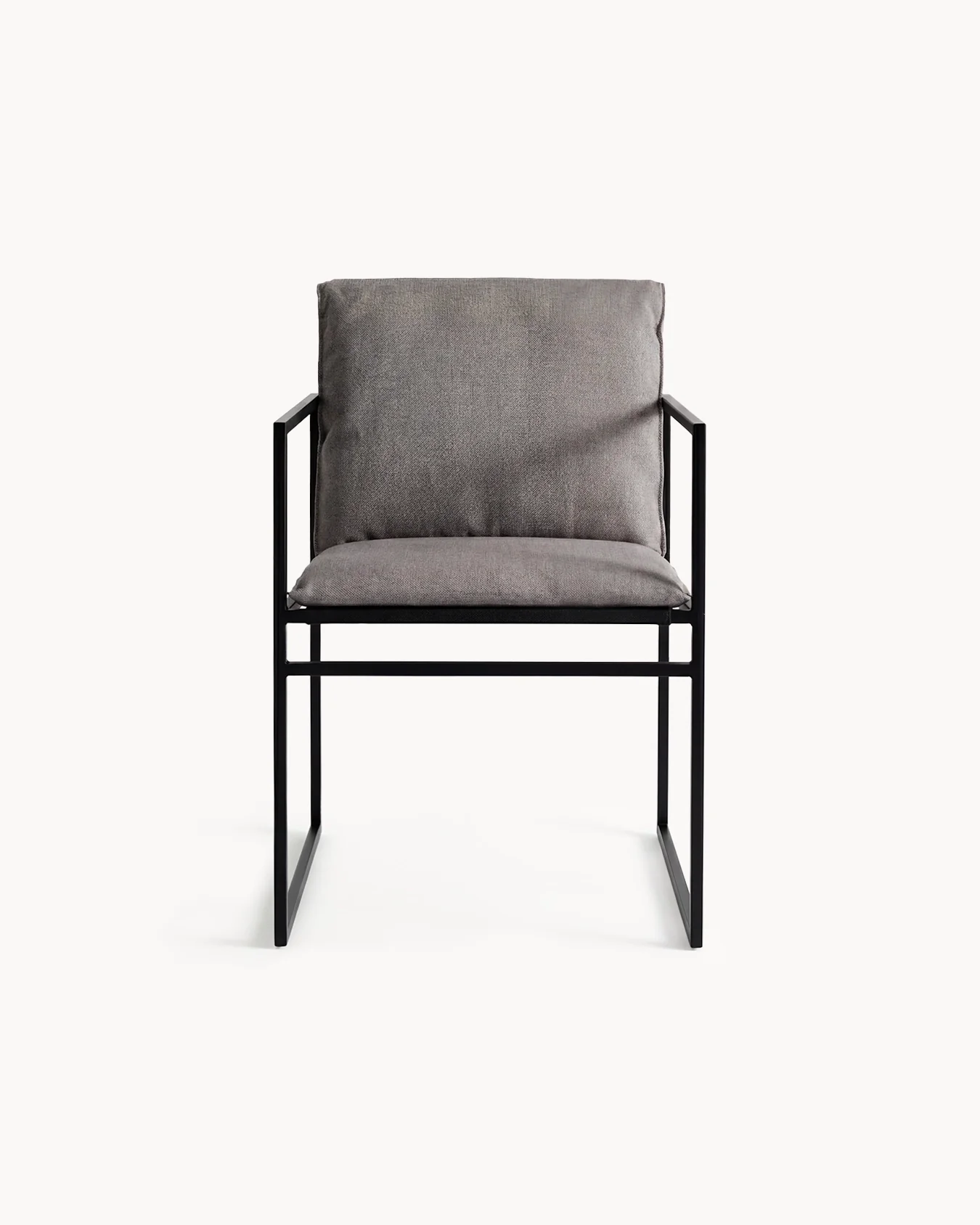 Outdoor chair Elsy  - Black Frame - Fossil Acrylic Cushion - Image 3