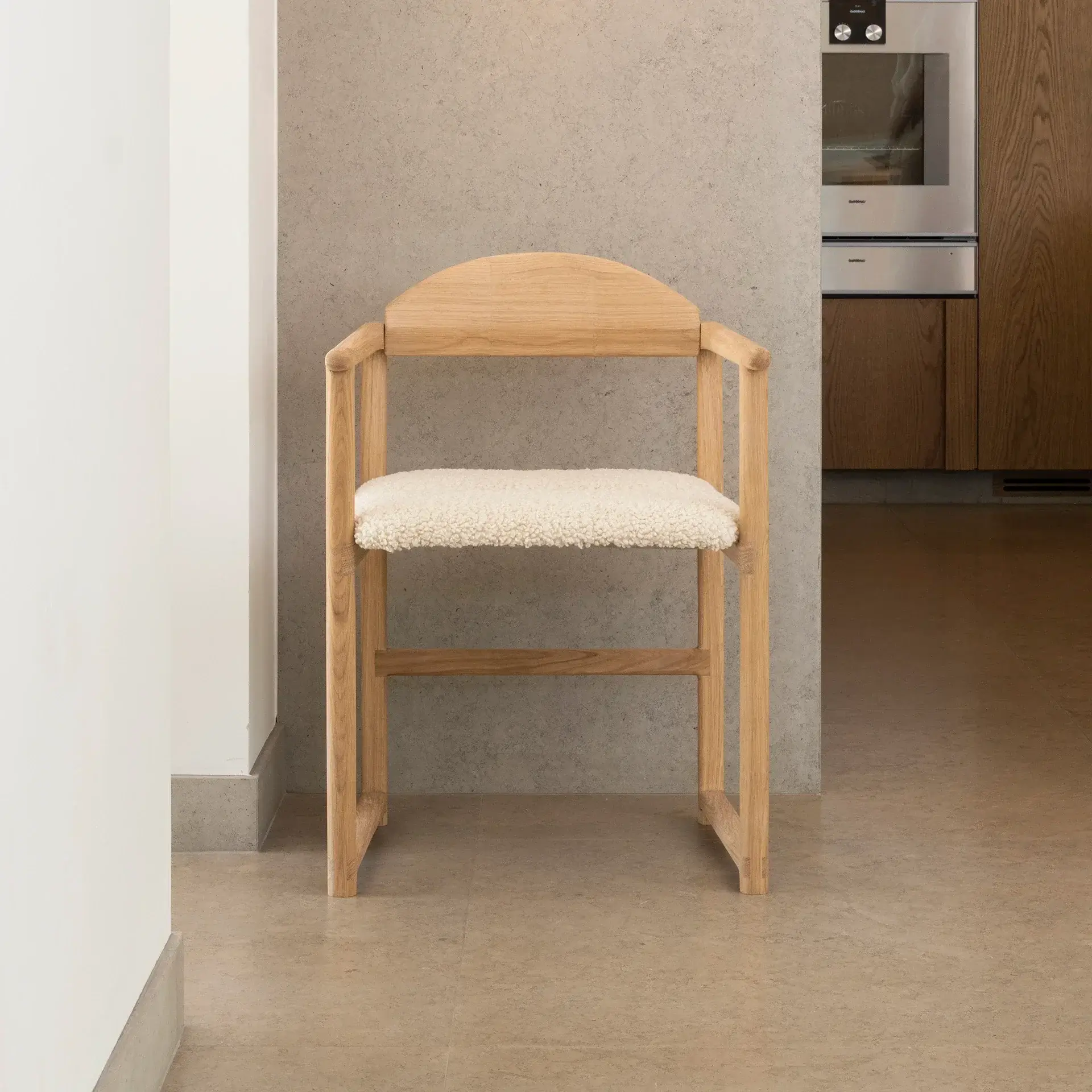 Dining chair Erik  - Oak Wood Frame - Ivory bouclé Cushion - Image 3
