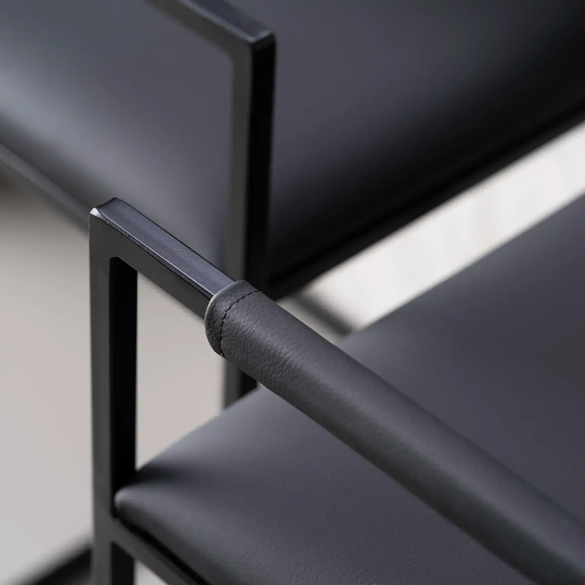 Bar Stool Freja – Black Frame – Black Leather Cushion & Backrest - Image 7