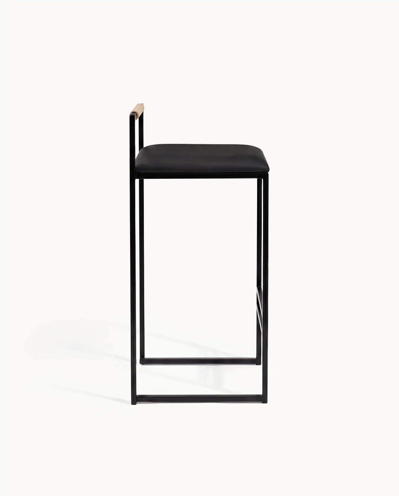 Bar Stool Freja - Black Frame - Black Leather Cushion - Latte Backrest - Image 4