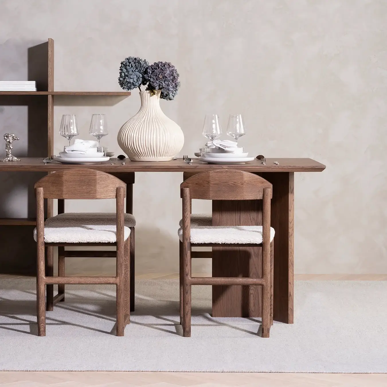 Dining chair Karin - Dark oak Wood - Ivory bouclé Cushion - Image 3