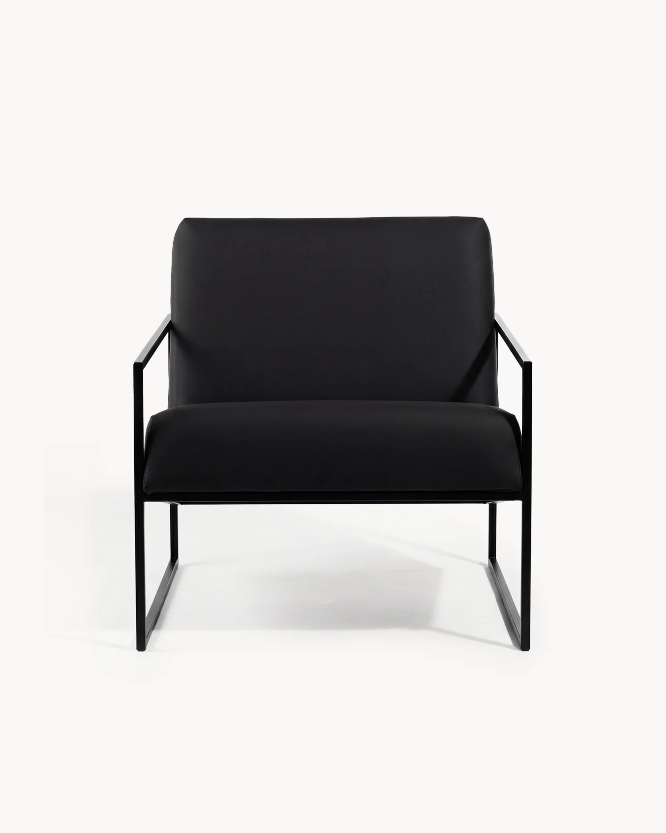 Armchair Kent – Black Frame – Jade Black Leather Cushion - Image 3