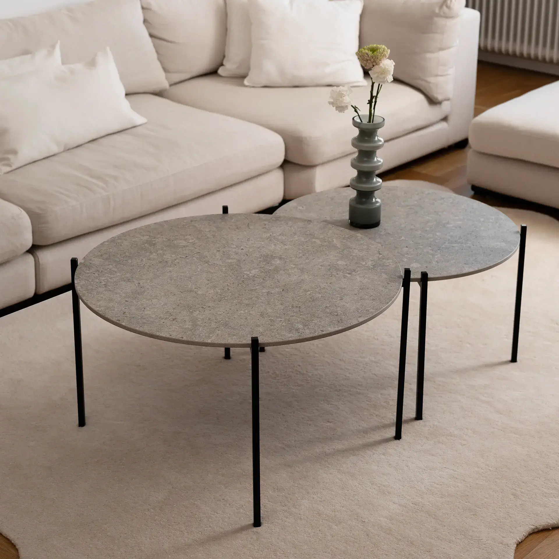 Coffee table Leo - Medium set - Black Frame - Grigio Dekton Top - Image 2
