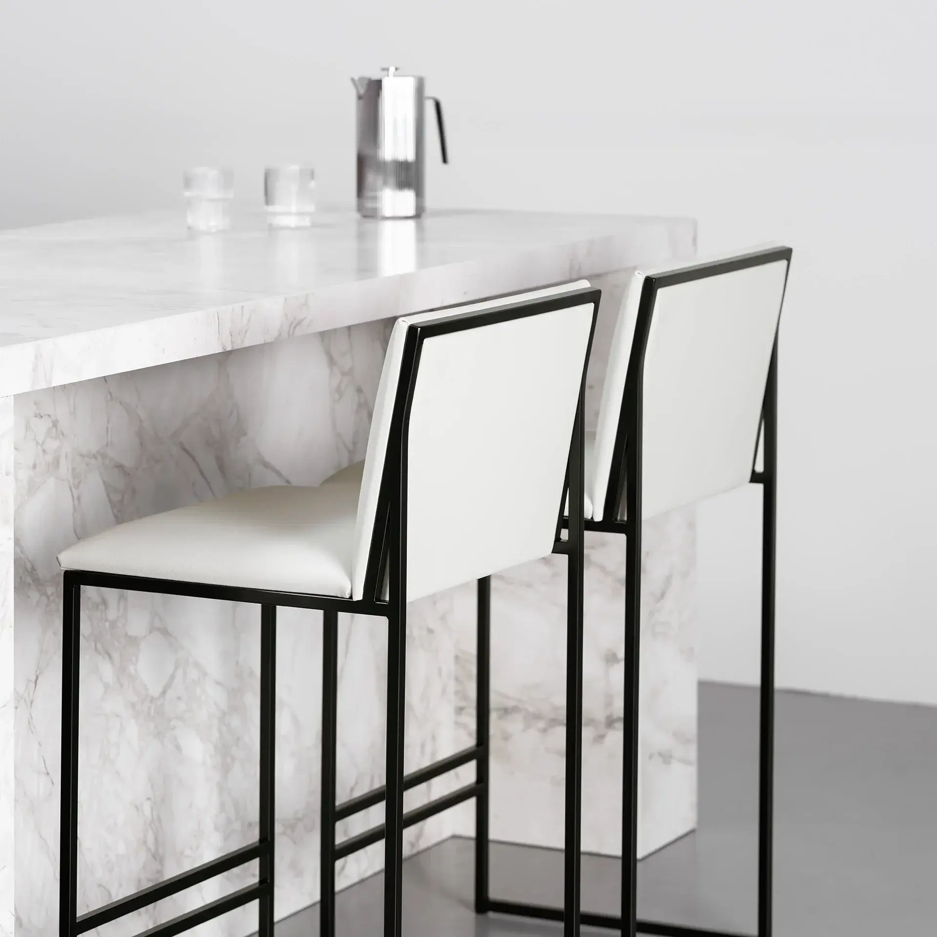 Bar Stool Philip – Black Frame – Ivory Leather Cushion - Image 3