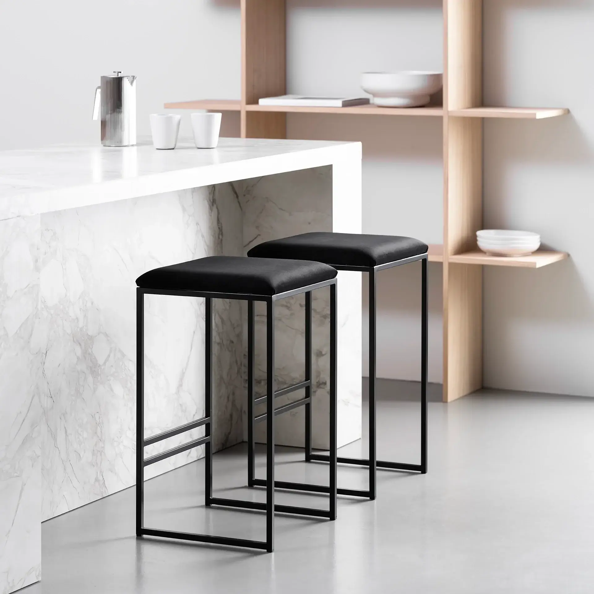 Bar Stool Svea – Black – Jade Black Velvet - Image 3